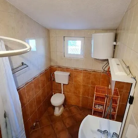 Robi - One Bedroom With Terrace * Vir