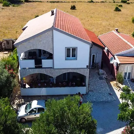 Robi - One Bedroom With Terrace *